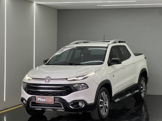 FIAT TORO 2.0 16V TURBO DIESEL VOLCANO 4WD AT9